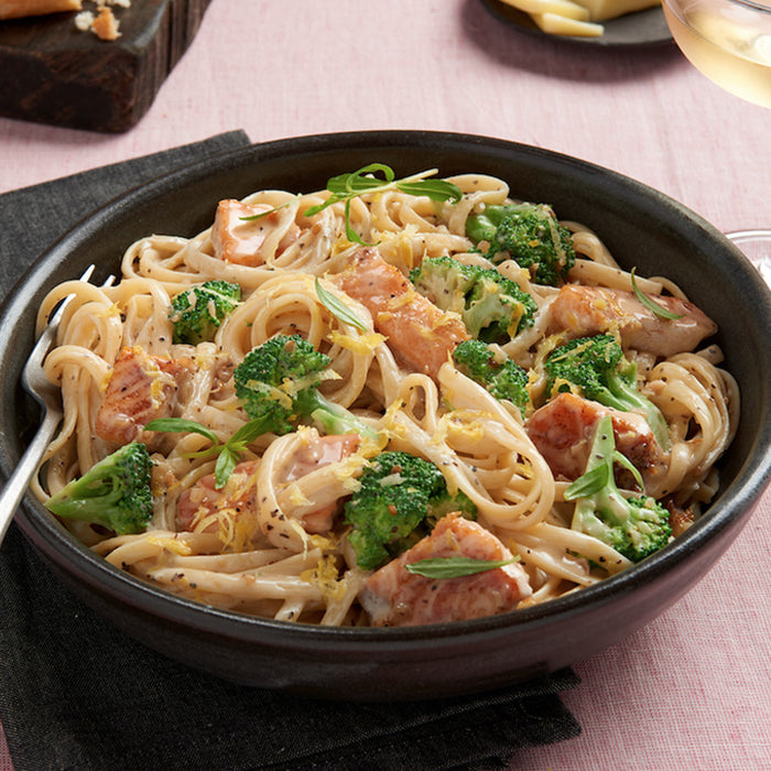 Sesame Cream Salmon Pasta